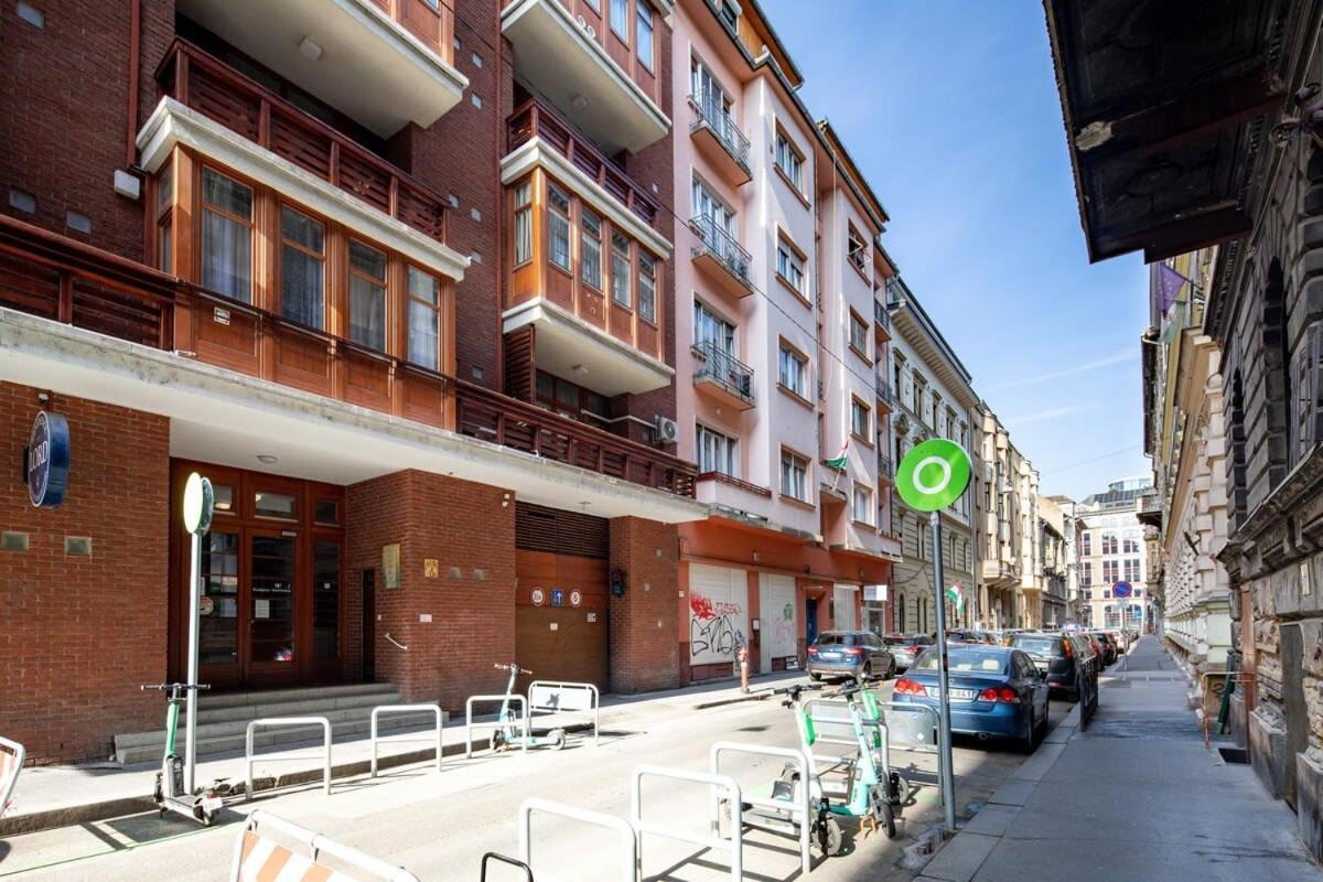 Ferienwohnung Central - New - Quiet Sleep Budapest Exterior foto